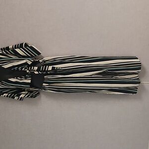 Stripped romper size large brand Style Rack a cute and  fun outfit